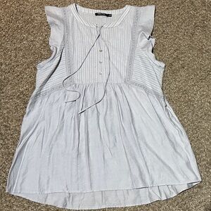 Light Gray Sleeveless Tank Top